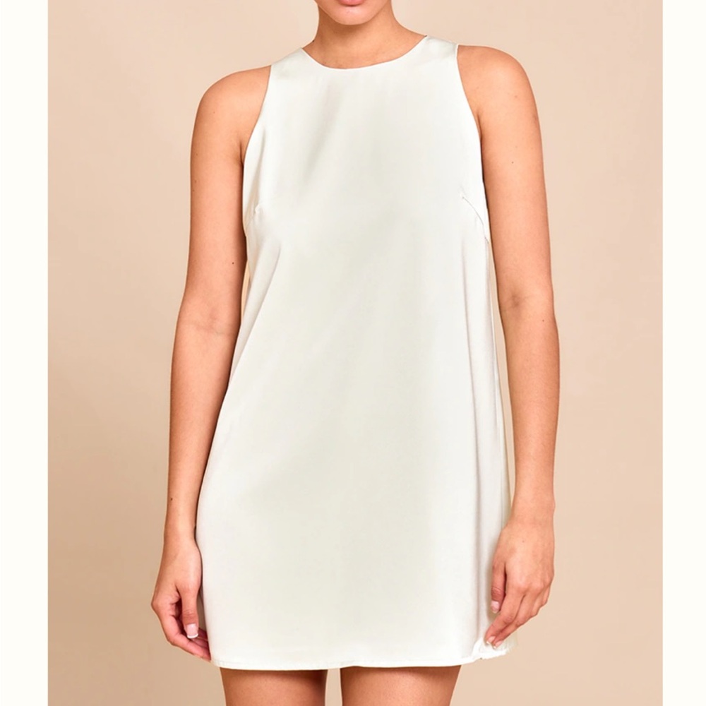 PLT Sage Tailored Sleeveless Shift Dress